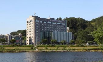 Hotel Dongbang - Housity