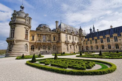 Best Western Plus Hotel du Parc Chantilly Hotels in Vineuil-Saint-Firmin