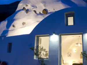 Marizan Caves & Villas
