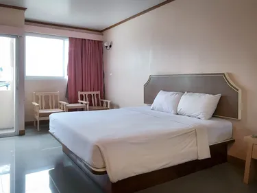 รูปภาพของโรงแรม เจทูเอส ประตูน้ำ