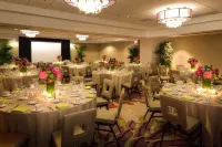 DoubleTree by Hilton Irvine Spectrum - breakfast