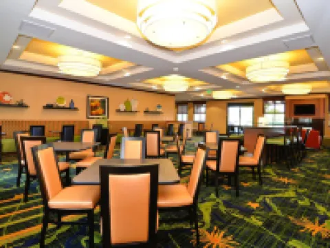 Fairfield Inn & Suites Santa Cruz - Capitola Hotels in Santa Cruz County