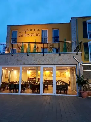 Hotel la Toscana in Ringsheim Hotels in Ettenheim