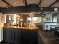 The Top House Inn - parcheggio