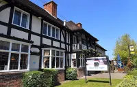 Crown, Droitwich by Marston's Inns Hotels in Dodford with Grafton