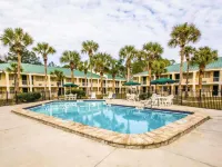 B&B Hotel Jacksonville Airport Hotels near Riverview Park