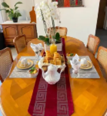 Reims Sherpa Guest House