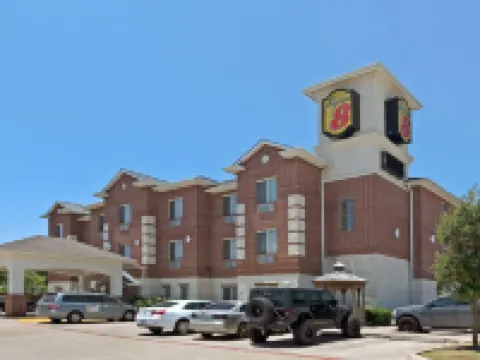 Super 8 by Wyndham Austin/Airport South Hotels in der Nähe von Flughafen Austin-Bergstrom