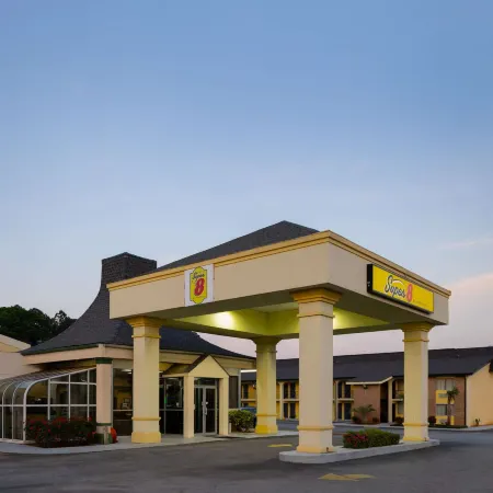Super 8 by Wyndham McDonough GA