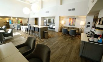 Hampton Inn & Suites Forest City