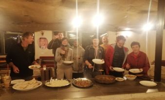 Dana Nabil Ecu Camp House
