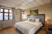 The Woodborough Inn Отели в г. Комптон Бишоп