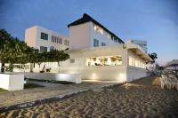 Best Western Plus Luna del Mar Hotel a 