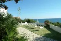 Hotel Punta Rossa Hôtels à proximité de : Pro Loco San Felice Circeo