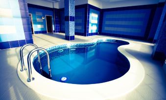 Caspian Riviera Grand Palace Hotel