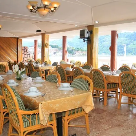 Darma Agung Beach Hotel Parapat