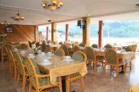 Darma Agung Beach Hotel Parapat