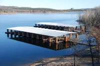 Table Rock Resorts at Indian Point Отели в г. Сансет Ков Тауншип