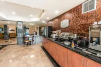 Sleep Inn & Suites Hotels in Shawnee