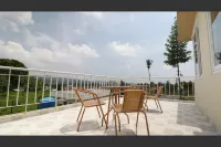 Diyar Villas Puncak H8/7 Hotels in Sukaresmi
