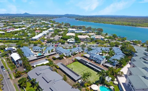 Noosa Place Resort Hotels in Tewantin