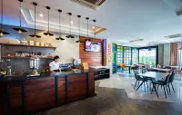 S Park Design Hotel - bar