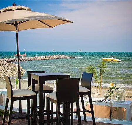 Playa Caracol Hotel & Spa