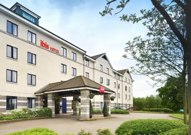 橄欖球東宜必思酒店