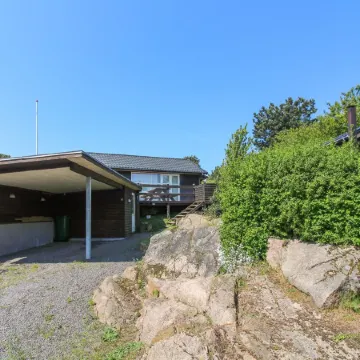 "Hagen" - 250m from the Sea