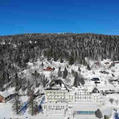 Grand Hotel des Rasses & Wellness Hotel Exterior