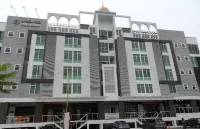 Khalifa Suites Hotel & Apartment Hotels in 