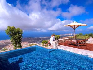 Villa Asterope Luxury Retreat by Pleiades