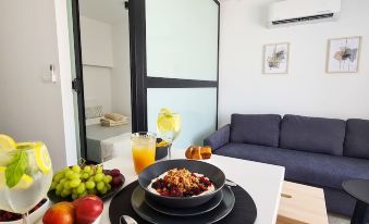 Phaedrus Living Seaside Luxury Flat Athina 113