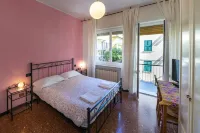 Lia Rooms 3