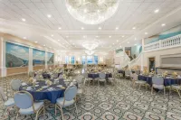 Ramada by Wyndham Hammond Hotel & Conference Center Hotels in East Chicago