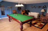 Seams Like Home B&B Hotels in Dunbar Township