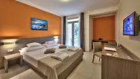 Crvena Luka Resort Hotels in Biograd na Moru