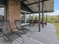 "Elsa" - 700m from the Sea Hotels in Oksbol