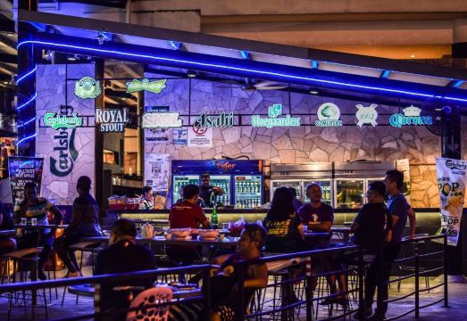 베벌리 호텔 타이핑