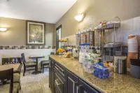 Quality Inn & Suites Yorkton Hotels in Yorkton