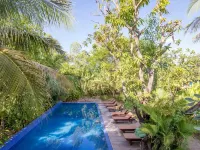 Sambor Village Hotel Hotel a Stueng Saen