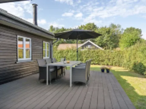 "Kamilla" - 200m from the Sea Hotels in Nyborg