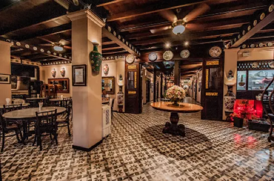 Songkhla Tae Raek Antique Hotel Отели в г. Сонгкхла