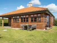 "Botmar" - 10m from the Sea Hotels in Ullerslev