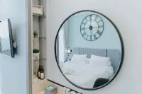 EMKA Lodge Studio room apartement Surabaya Hotel dekat Loop Graha Famili