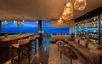 Hilton Rijeka Costabella Beach Resort & Spa - Quầy bar