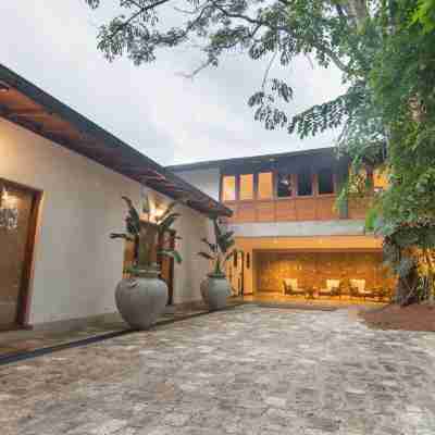 Kings Pavilion Luxury Hotel Hotel Exterior
