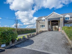 Hiraeth - 3 Bedroom Cottage - St Florence