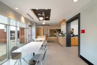 TownePlace Suites Dallas McKinney - Bữa sáng