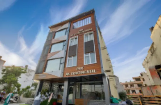 Hotel AK Continental Zirakpur Hotel di 